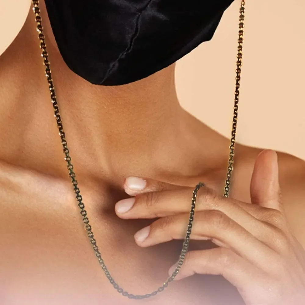 Black & gold mask chain